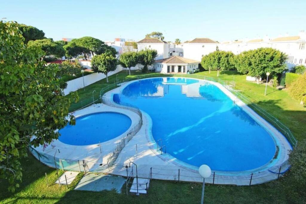 Acogedor Apartamento A 100 M. De Pinares Y Playa Apartment Rota Exterior photo